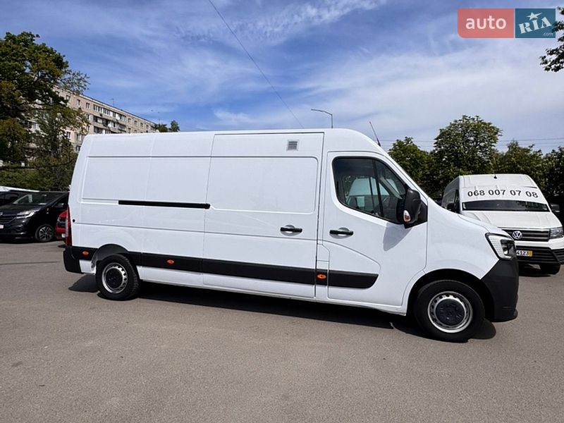 Грузовой фургон Renault Master 2022 в Киеве