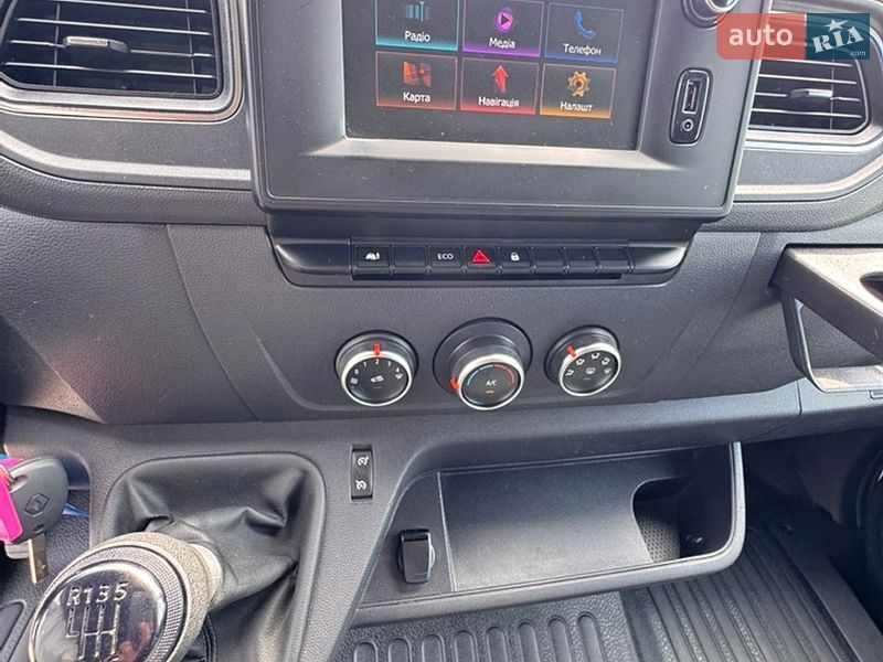 Грузовой фургон Renault Master 2022 в Киеве