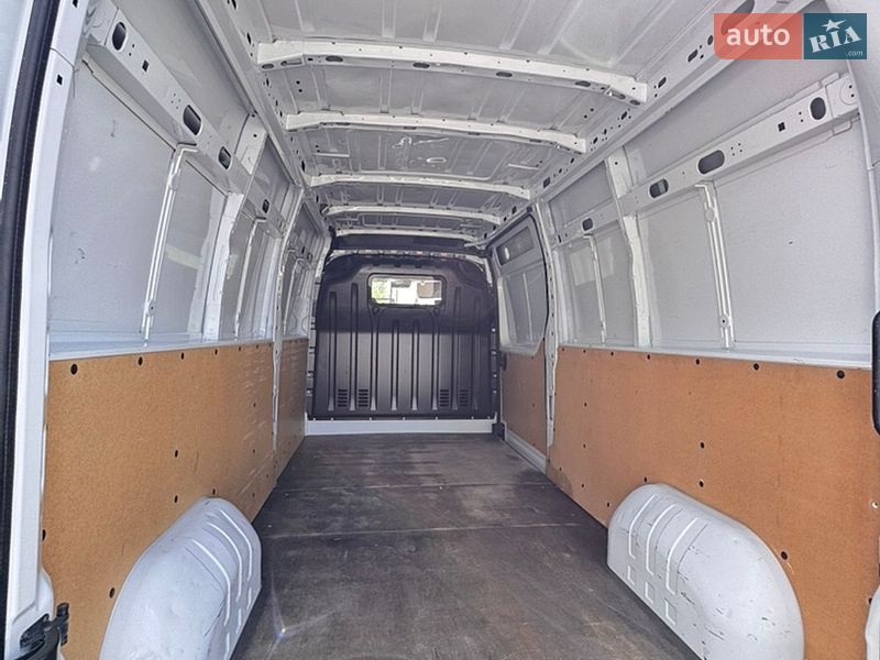 Грузовой фургон Renault Master 2022 в Киеве