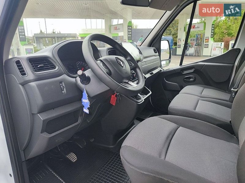 Грузовой фургон Renault Master 2020 в Каменском