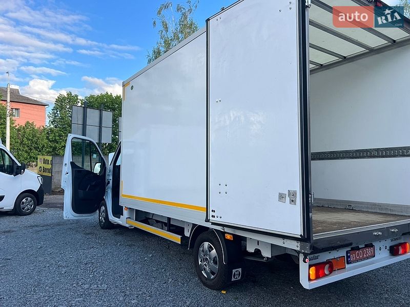 Інші вантажівки Renault Master 2020 в Рівному