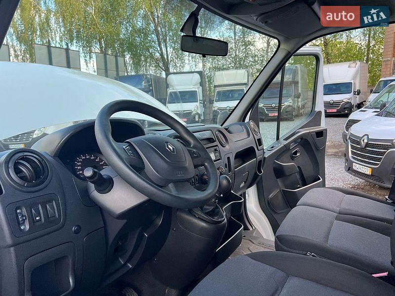Інші вантажівки Renault Master 2020 в Рівному
