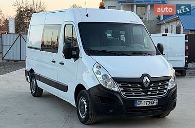 Грузопассажирский фургон Renault Master 2016 в Дубно