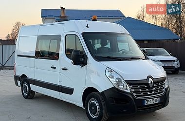 Грузопассажирский фургон Renault Master 2016 в Дубно