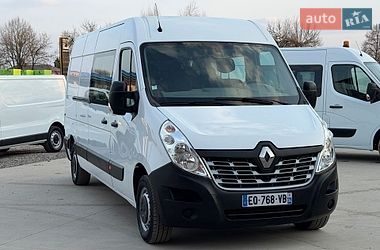 Грузопассажирский фургон Renault Master 2017 в Луцке