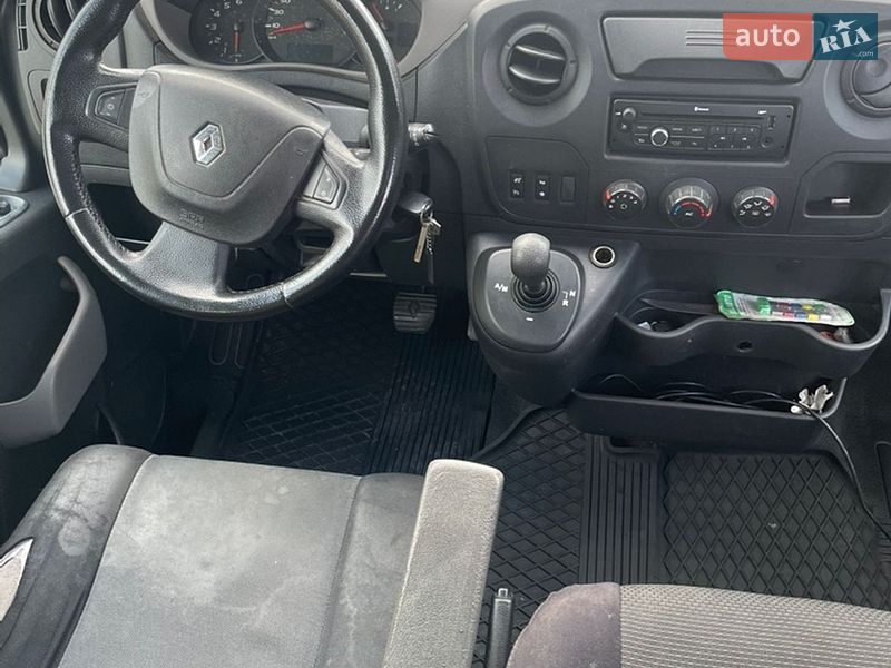 Мінівен Renault Master 2014 в Хмельницькому