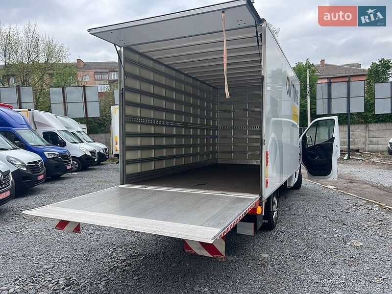 Другие грузовики Renault Master 2024 в Ровно