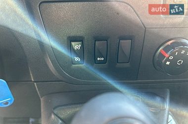 Грузовой фургон Renault Master 2018 в Хусте