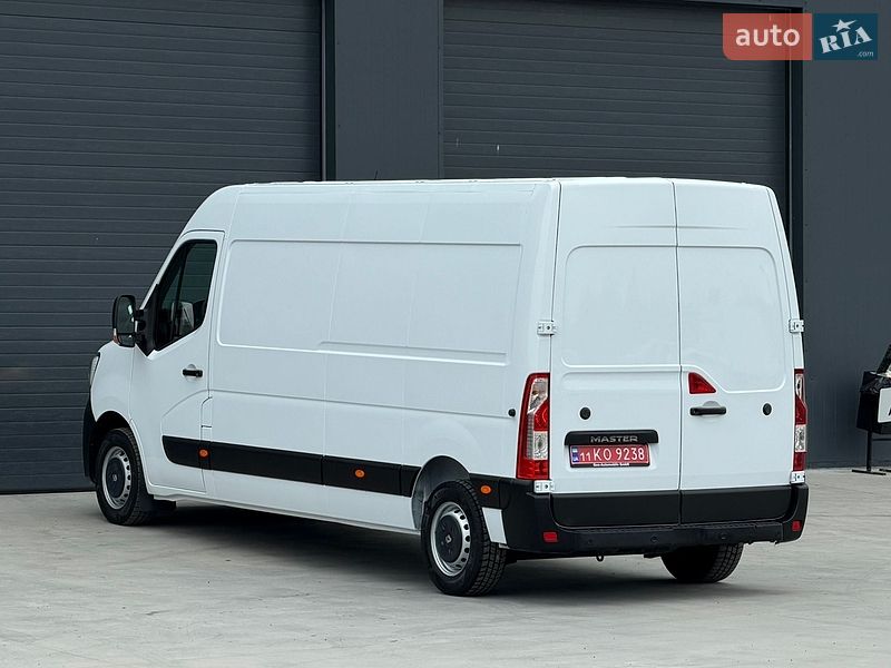 Вантажний фургон Renault Master 2020 в Дубні