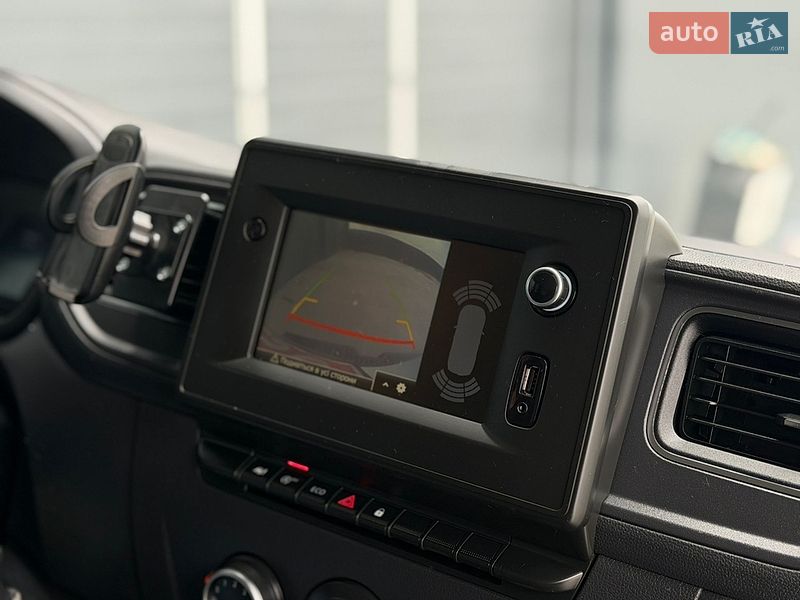 Вантажний фургон Renault Master 2020 в Дубні