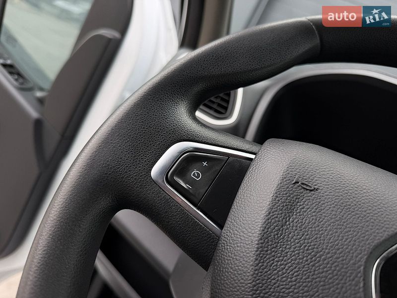 Вантажний фургон Renault Master 2020 в Дубні