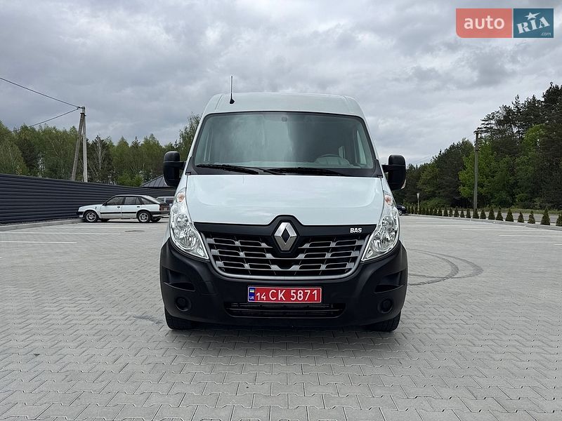 Вантажопасажирський фургон Renault Master 2017 в Ковелі