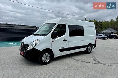 Вантажопасажирський фургон Renault Master 2017 в Ковелі