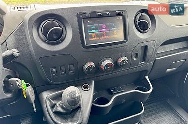 Вантажопасажирський фургон Renault Master 2017 в Ковелі