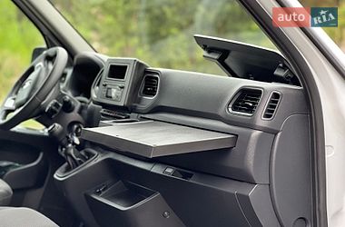 Вантажний фургон Renault Master 2023 в Ковелі