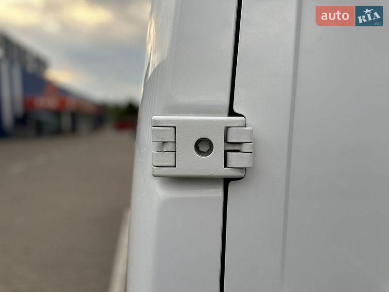 Грузовой фургон Renault Master 2021 в Дубно