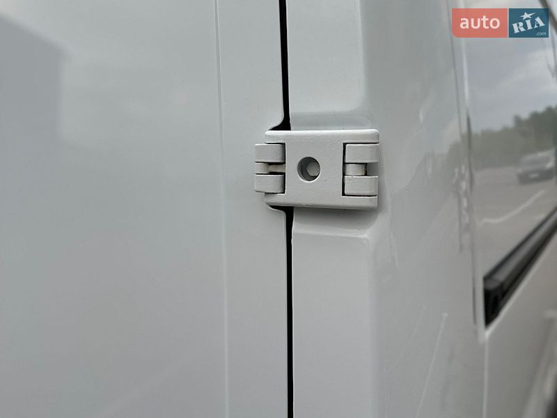 Грузовой фургон Renault Master 2021 в Дубно