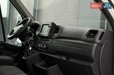 Грузовой фургон Renault Master 2022 в Дубно