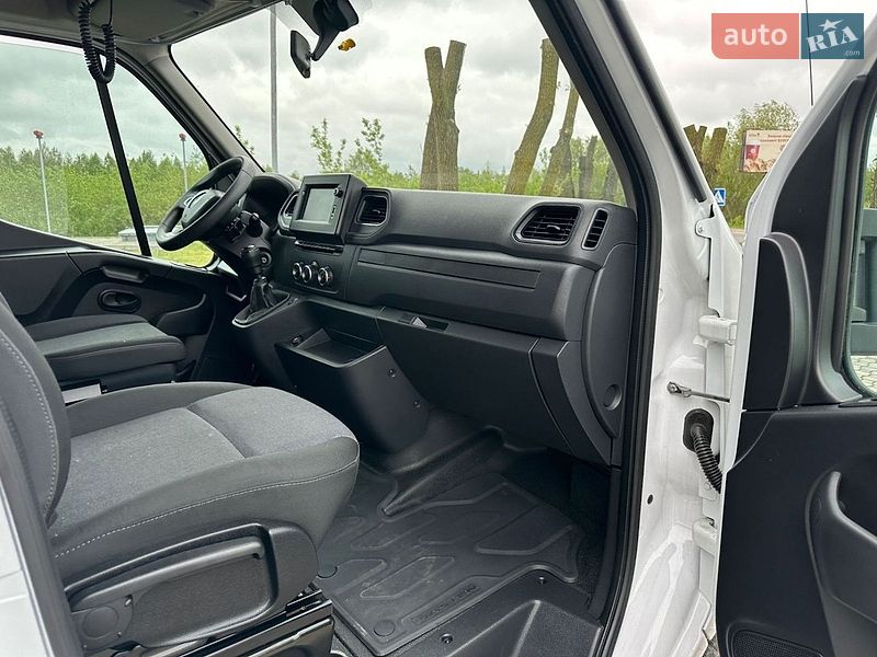 Інші вантажівки Renault Master 2023 в Києві