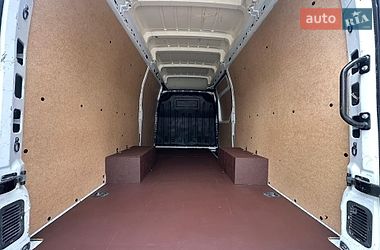 Грузовой фургон Renault Master 2021 в Киеве