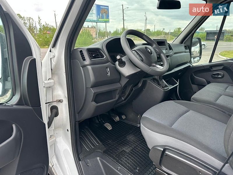 Грузовой фургон Renault Master 2021 в Киеве