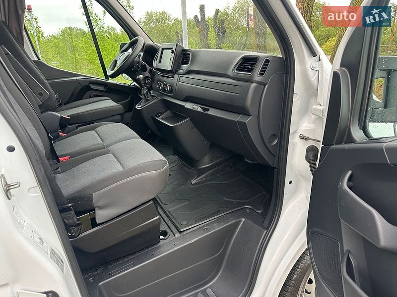 Інші вантажівки Renault Master 2022 в Києві