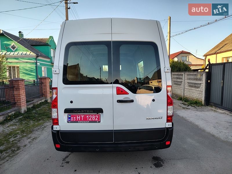 Вантажний фургон Renault Master 2022 в Дубні