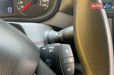 Вантажний фургон Renault Master 2020 в Львові