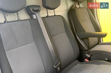 Вантажний фургон Renault Master 2020 в Львові