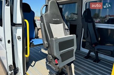Городской автобус Renault Master 2019 в Киеве