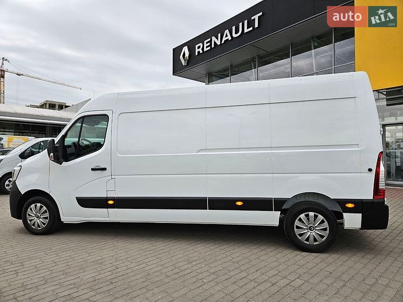 Вантажний фургон Renault Master 2022 в Львові
