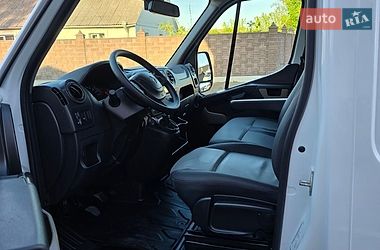 Грузовой фургон Renault Master 2018 в Дубно