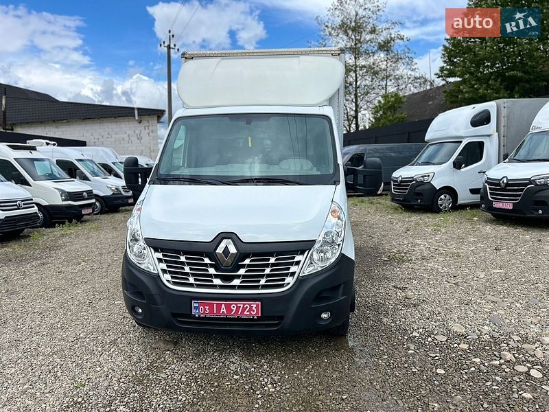 Грузовой фургон Renault Master 2018 в Хусте