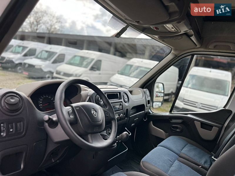 Тентованый Renault Master 2018 в Хусте