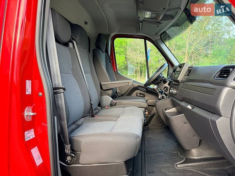 Тентованый Renault Master 2021 в Киеве