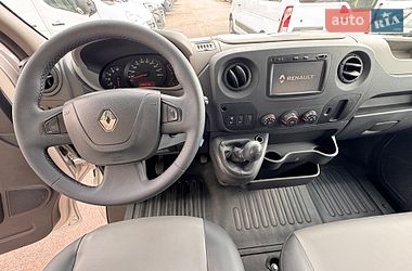 Грузовой фургон Renault Master 2017 в Киеве