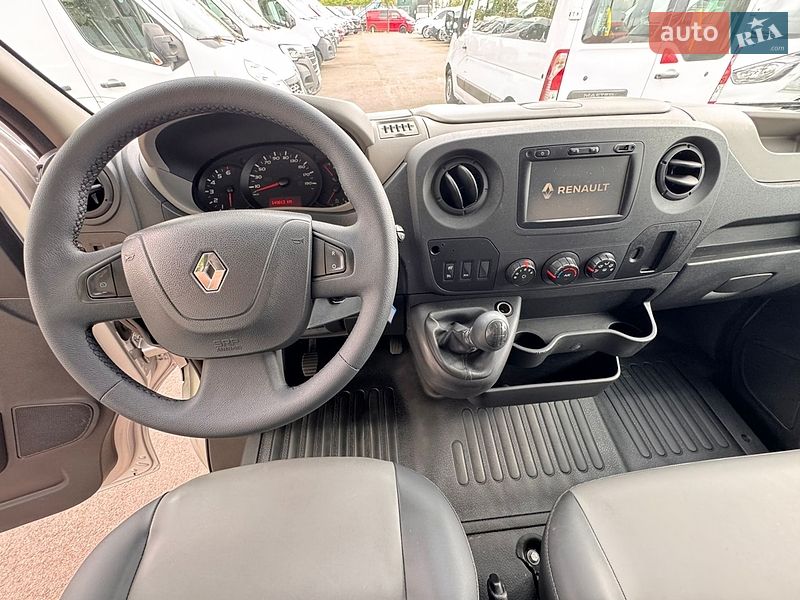 Грузовой фургон Renault Master 2017 в Киеве