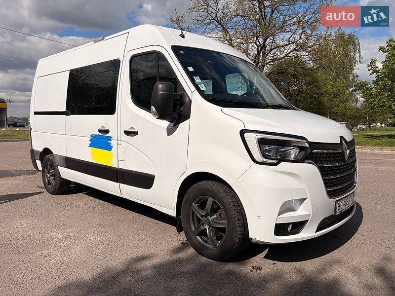 Вантажопасажирський фургон Renault Master 2019 в Шептицькому