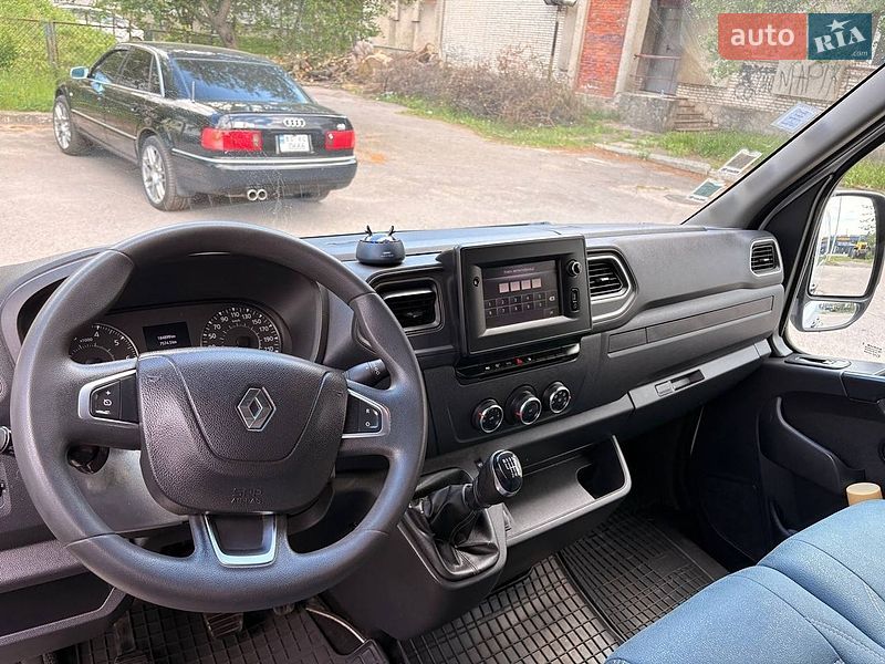 Вантажопасажирський фургон Renault Master 2019 в Шептицькому