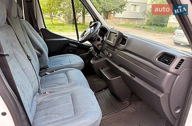 Вантажопасажирський фургон Renault Master 2019 в Шептицькому