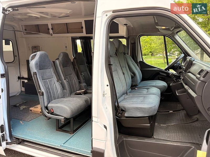 Вантажопасажирський фургон Renault Master 2019 в Шептицькому