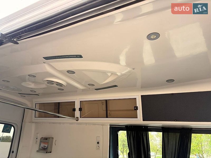 Вантажопасажирський фургон Renault Master 2019 в Шептицькому