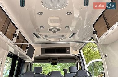 Вантажопасажирський фургон Renault Master 2019 в Шептицькому