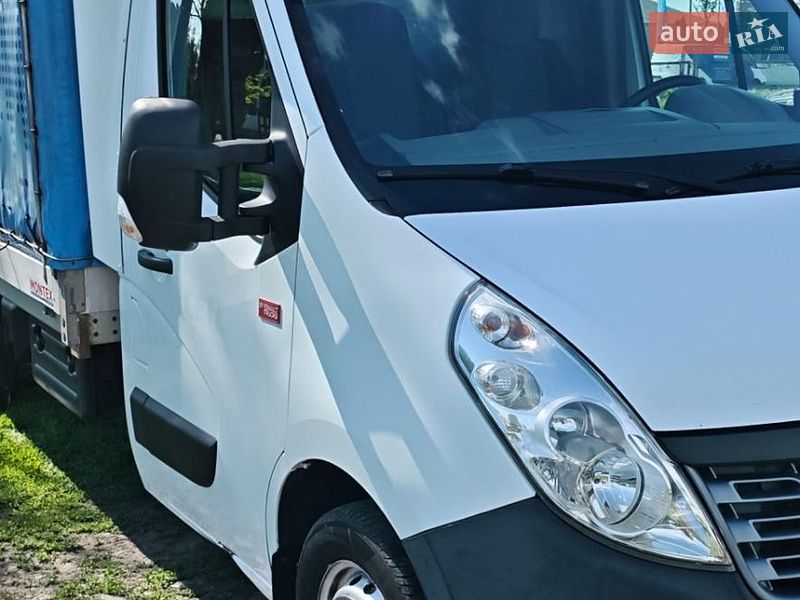 Грузовой фургон Renault Master 2017 в Гребенках