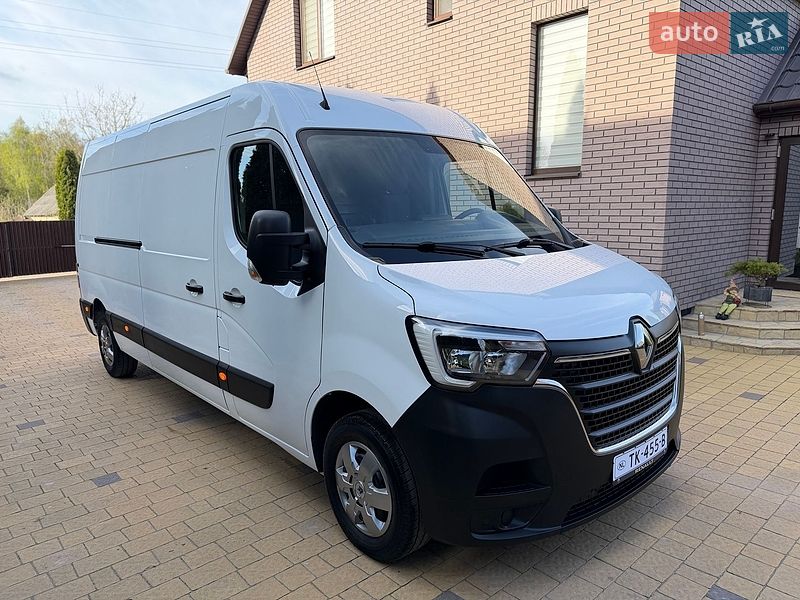 Вантажний фургон Renault Master 2022 в Радивиліві