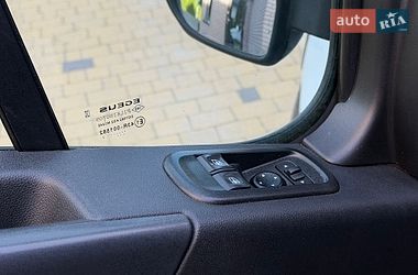 Вантажний фургон Renault Master 2022 в Радивиліві
