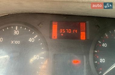 Грузовой фургон Renault Master 2009 в Луцке