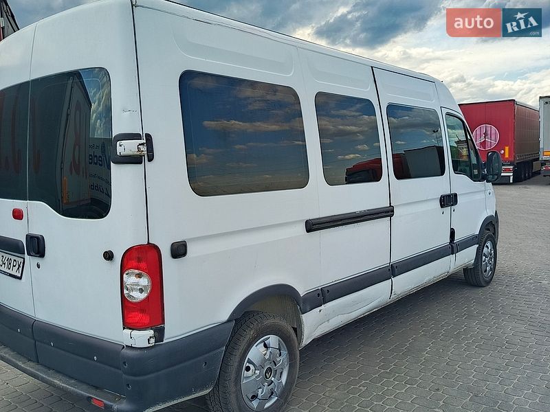 Минивэн Renault Master 2009 в Рава-Русской