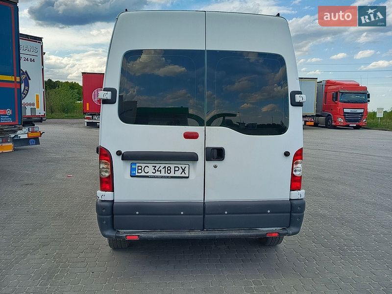 Минивэн Renault Master 2009 в Рава-Русской