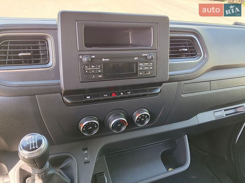 Грузовой фургон Renault Master 2021 в Киеве